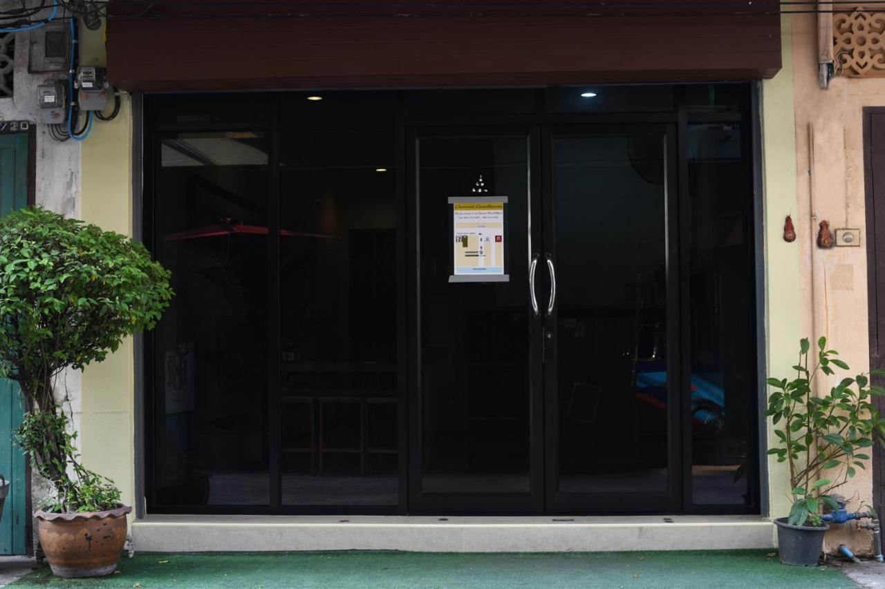 曼谷 采瓦旅舍旅舍 外观 照片